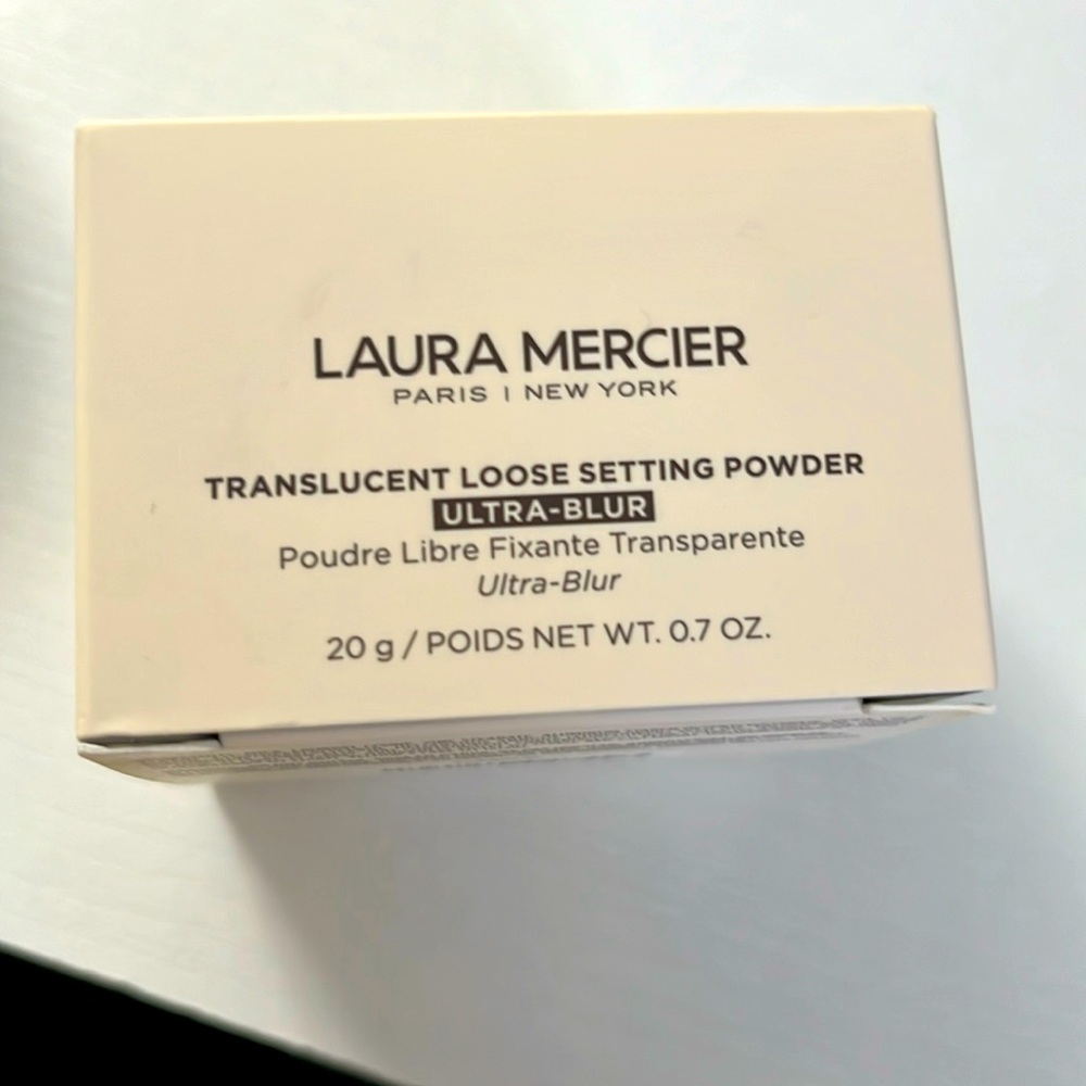 Laura Mercier Translucent Loose Setting Powder